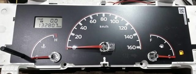 Mitsubishi L300 instrument cluster reference