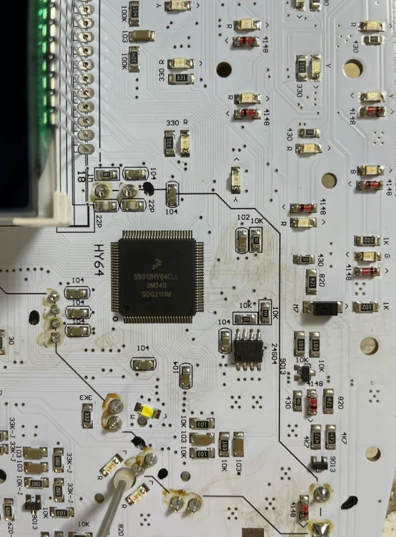 2021 Dongfeng Tuyi T3Q: Circuit board photograph · 1
